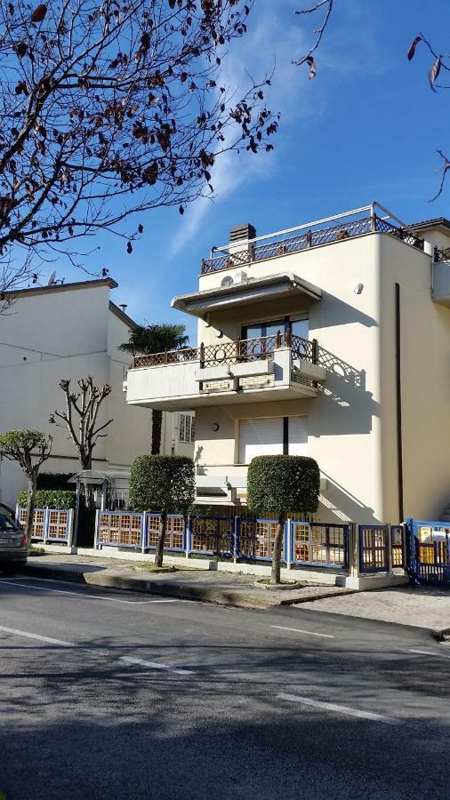 A Casa Di Clo Pesaro Exterior foto